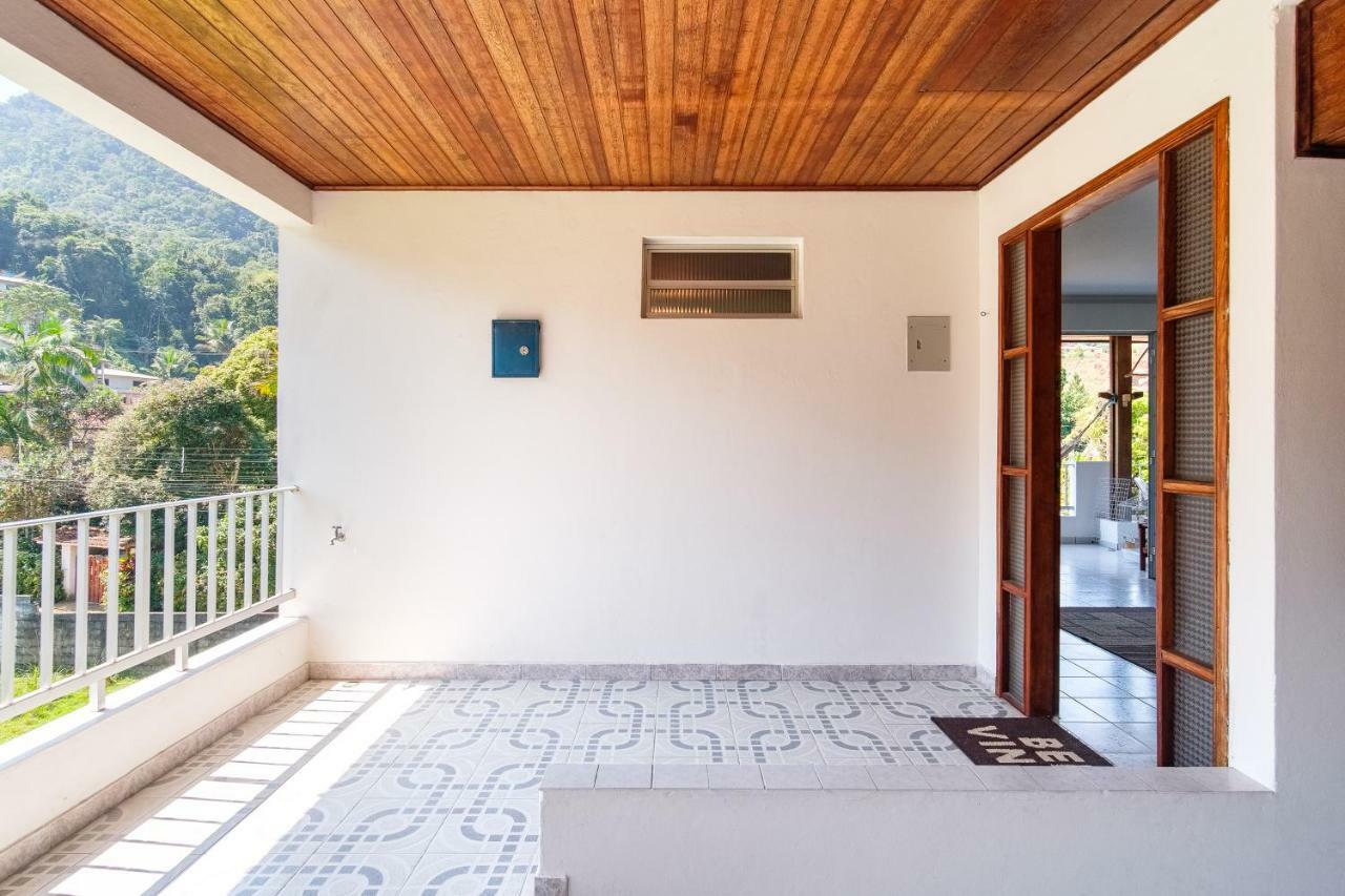 Apartamento Pereque Beach Flats